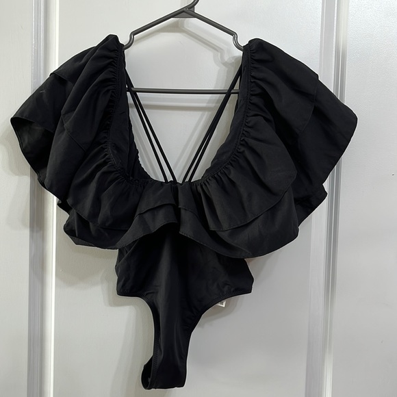 Zara Ruffle Swimsuit - Picture 5 of 8